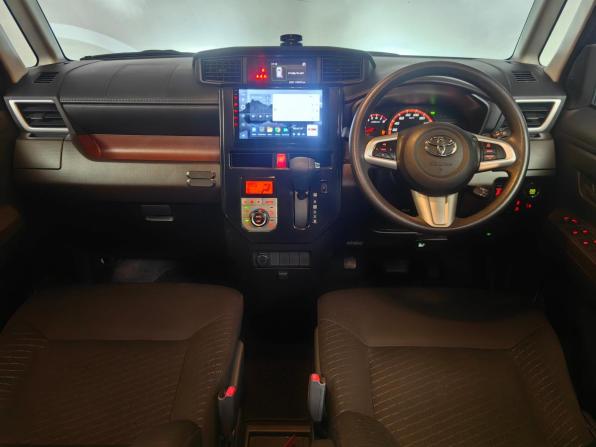 Toyota Roomy I с пробегом 2018 года, цена 1 099 000 рублей, 118996 км, минивэн, Автокод Объявления