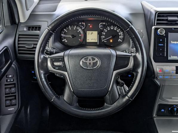Toyota Land Cruiser Prado 150 Series Рестайлинг 2 с пробегом 2019 года, цена 4 200 000 рублей, 124743 км, внедорожник, Автокод Объявления