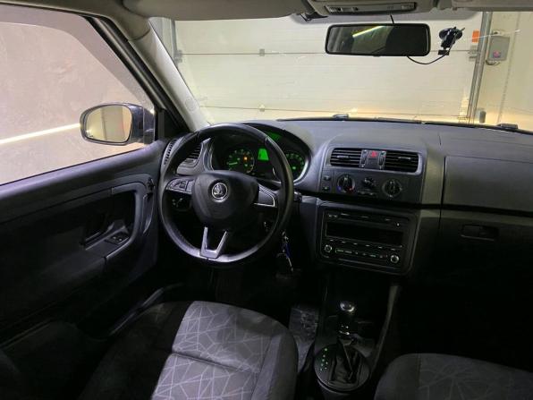 Skoda Fabia II Рестайлинг с пробегом 2013 года, цена 549 000 рублей, 241769 км, хэтчбек, Автокод Объявления