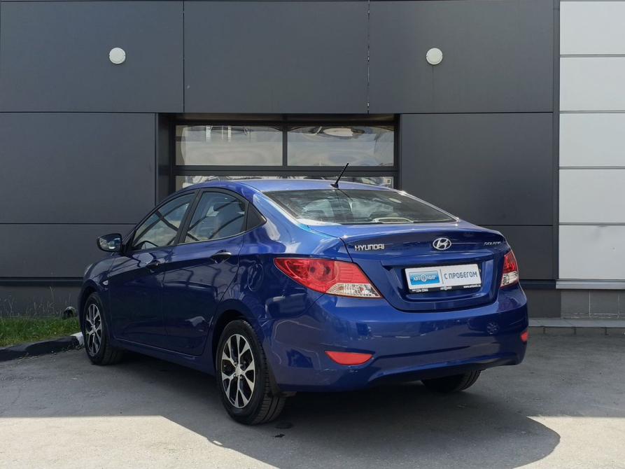 Hyundai Solaris I Москва  - изображение 7
