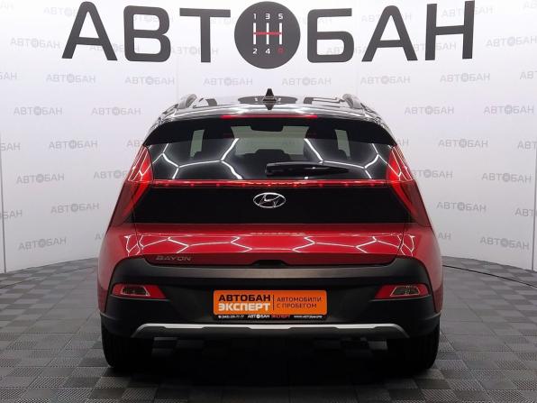 Hyundai Bayon I с пробегом 2023 года, цена 1 950 000 рублей, 63926 км, внедорожник, Автокод Объявления