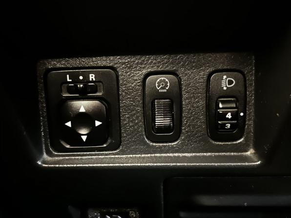 Mitsubishi Outlander I с пробегом 2007 года, цена 399 900 рублей, 252374 км, внедорожник, Автокод Объявления