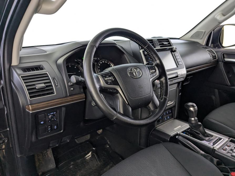 Toyota Land Cruiser Prado 150 Series Рестайлинг 2 Москва  - изображение 18