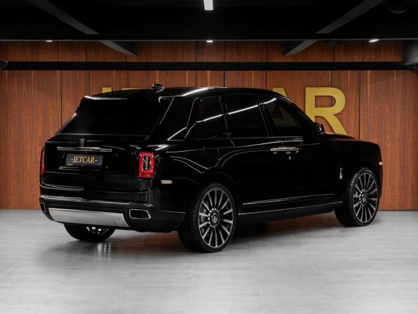 Rolls-Royce Cullinan I (Series I) с пробегом 2019 года, цена 29 167 000 рублей, 30882 км, внедорожник, Автокод Объявления