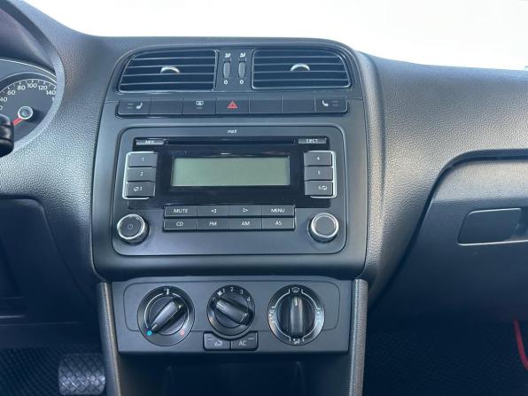 Volkswagen Polo V с пробегом 2012 года, цена 1 150 000 рублей, 74896 км, седан, Автокод Объявления