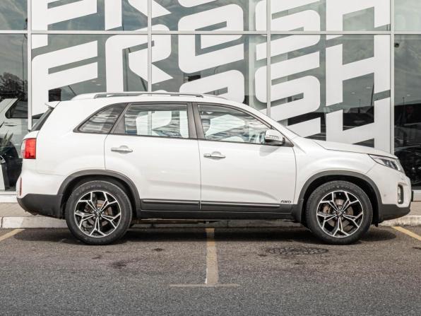 Kia Sorento II Рестайлинг с пробегом 2018 года, цена 2 150 000 рублей, 111460 км, внедорожник, Автокод Объявления
