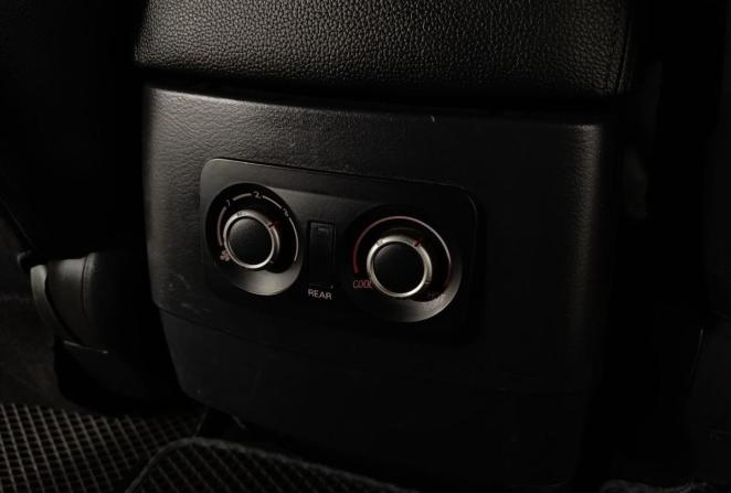 Mitsubishi Pajero IV Рестайлинг 2 с пробегом 2014 года, цена 2 370 000 рублей, 294192 км, внедорожник, Автокод Объявления
