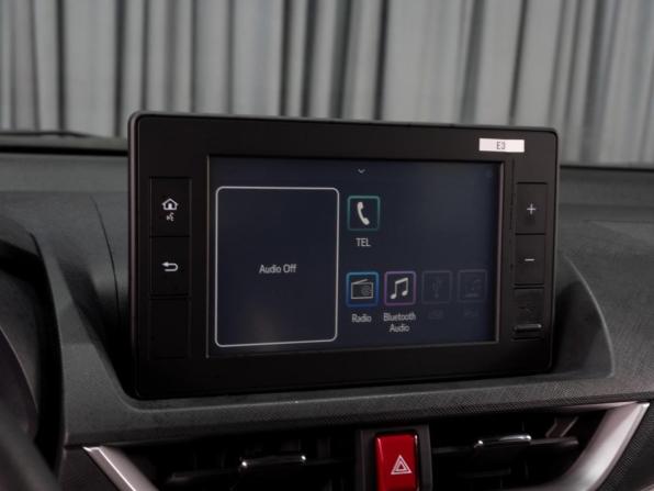 Toyota Veloz с пробегом 2023 года, цена 4 239 000 рублей, 74 км, минивэн, Автокод Объявления