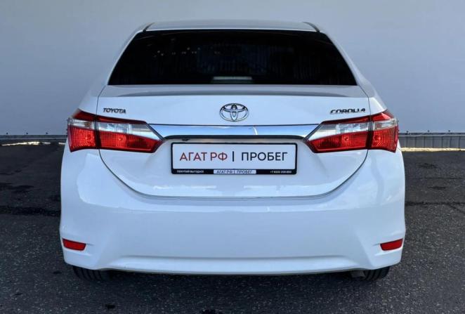Toyota Corolla XI (E160 E170 E180) с пробегом 2013 года, цена 1 600 000 рублей, 101132 км, седан, Автокод Объявления