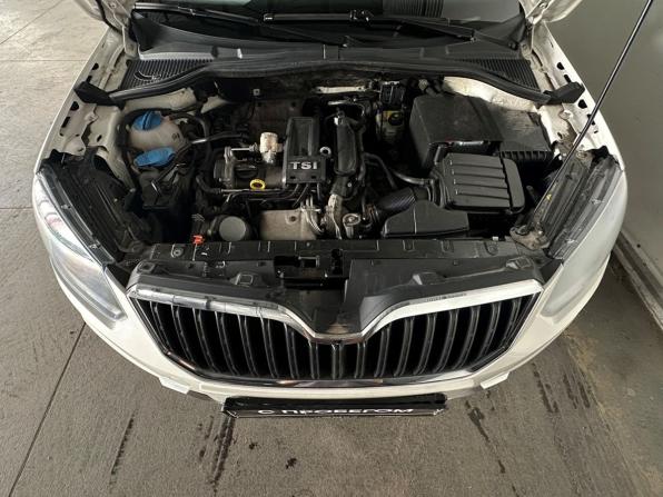 Skoda Yeti I Рестайлинг с пробегом 2014 года, цена 1 020 000 рублей, 105513 км, внедорожник, Автокод Объявления