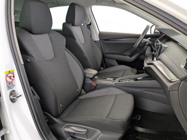 Skoda Octavia IV (A8) с пробегом 2020 года, цена 2 100 000 рублей, 108915 км, лифтбек, Автокод Объявления