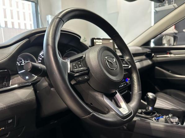Mazda 6 III (GJ) Рестайлинг 2 с пробегом 2020 года, цена 2 290 000 рублей, 114418 км, седан, Автокод Объявления
