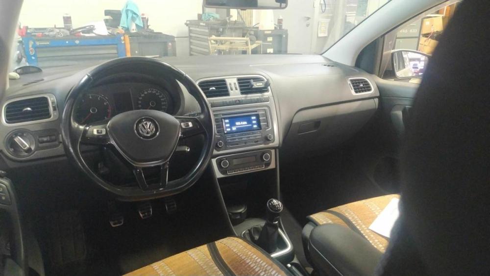 Volkswagen Polo V Рестайлинг Санкт-Петербург  - изображение 5