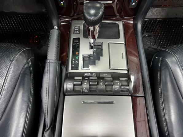 Lexus LX III Рестайлинг с пробегом 2013 года, цена 4 450 000 рублей, 196691 км, внедорожник, Автокод Объявления