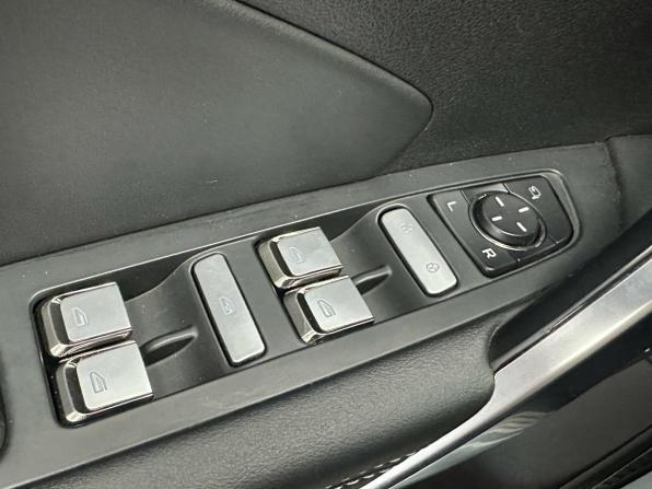 Geely Atlas Pro с пробегом 2023 года, цена 2 345 000 рублей, 26163 км, внедорожник, Автокод Объявления