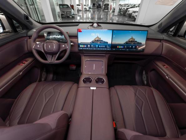 Voyah Taishan X8 с пробегом 2026 года, цена 8 200 000 рублей, 68 км, внедорожник, Автокод Объявления