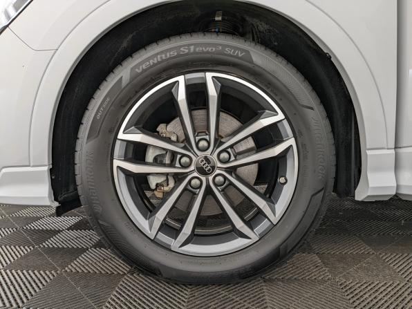 Audi Q3 II (F3) с пробегом 2021 года, цена 3 235 000 рублей, 54483 км, внедорожник, Автокод Объявления