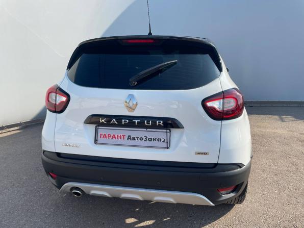 Renault Kaptur I с пробегом 2016 года, цена 1 418 000 рублей, 174731 км, внедорожник, Автокод Объявления