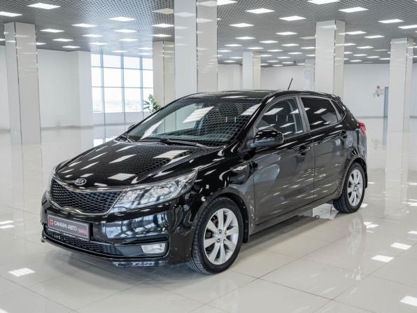 Kia Rio III Рестайлинг с пробегом 2015 года, цена 1 017 000 рублей, 85561 км, хэтчбек, Автокод Объявления