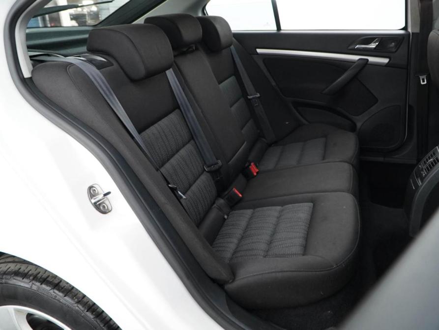 Skoda Octavia II (A5) Рестайлинг Москва  - изображение 7