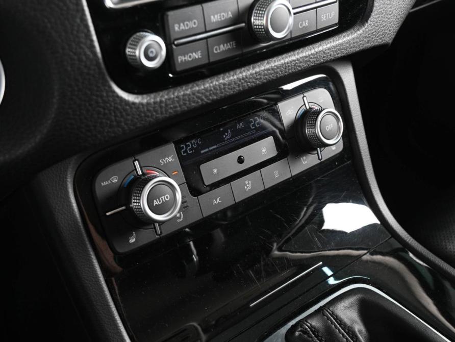 Volkswagen Touareg II Рестайлинг Ростов-на-Дону  - изображение 15