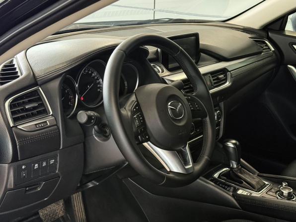 Mazda 6 III (GJ) Рестайлинг с пробегом 2015 года, цена 1 837 000 рублей, 93896 км, седан, Автокод Объявления