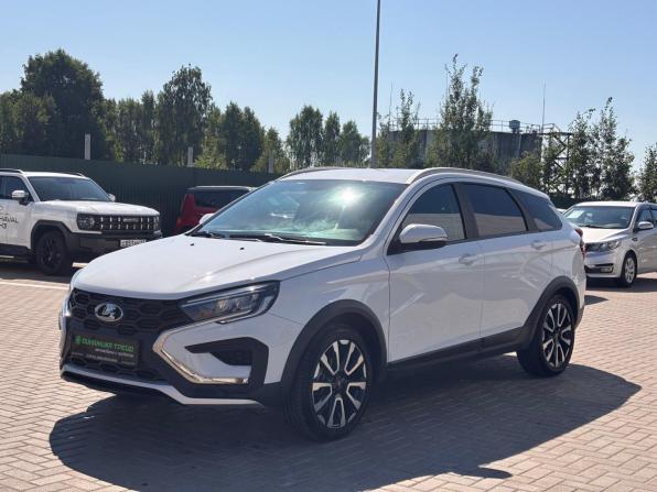 Lada (ВАЗ) Vesta I Рестайлинг (NG) с пробегом 2024 года, цена 1 350 000 рублей, 56738 км, универсал, Автокод Объявления