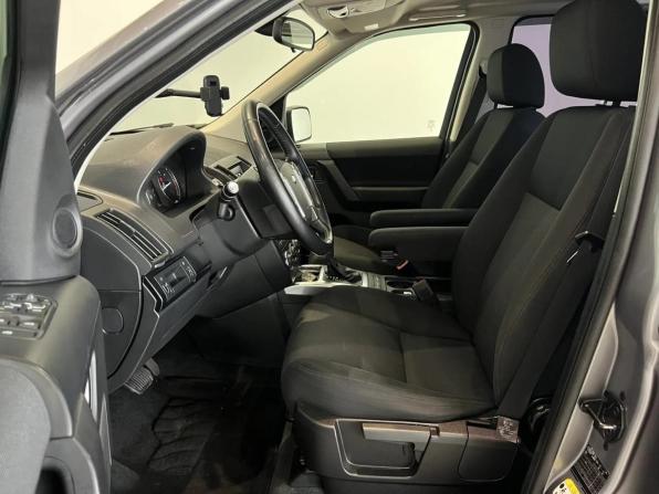 Land Rover Freelander II Рестайлинг 2 с пробегом 2014 года, цена 2 100 000 рублей, 147529 км, внедорожник, Автокод Объявления