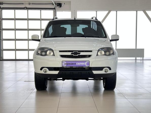 Chevrolet Niva I Рестайлинг с пробегом 2016 года, цена 835 000 рублей, 112977 км, внедорожник, Автокод Объявления