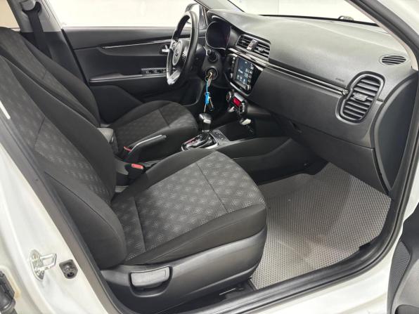 Kia Rio IV с пробегом 2019 года, цена 1 620 000 рублей, 84011 км, хэтчбек, Автокод Объявления
