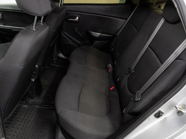 Kia Rio III Рестайлинг с пробегом 2015 года, цена 1 080 000 рублей, 141567 км, седан, Автокод Объявления