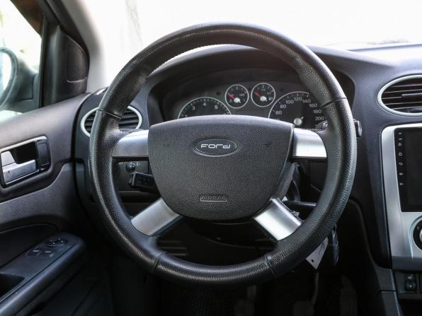 Ford Focus II с пробегом 2007 года, цена 329 000 рублей, 410000 км, седан, Автокод Объявления