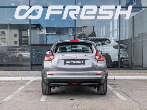 Nissan Juke I с пробегом 2014 года, цена 1 079 000 рублей, 172667 км, внедорожник, Автокод Объявления