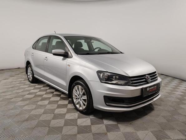 Volkswagen Polo V Рестайлинг с пробегом 2017 года, цена 875 000 рублей, 214593 км, седан, Автокод Объявления