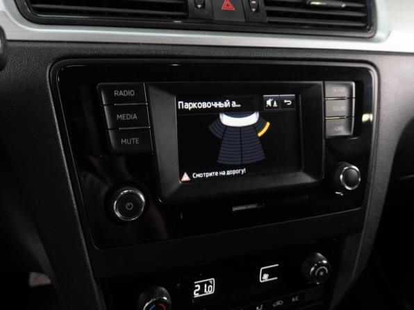 Skoda Rapid I с пробегом 2016 года, цена 1 099 000 рублей, 188654 км, лифтбек, Автокод Объявления