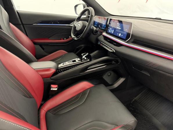 Geely Coolray I Рестайлинг с пробегом 2024 года, цена 2 225 000 рублей, 51123 км, внедорожник, Автокод Объявления