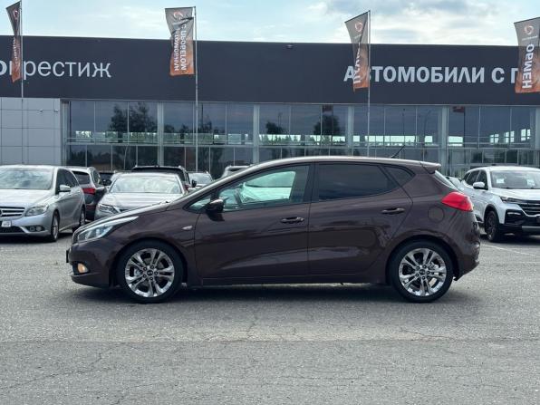 Kia Ceed II с пробегом 2012 года, цена 979 000 рублей, 183000 км, хэтчбек, Автокод Объявления