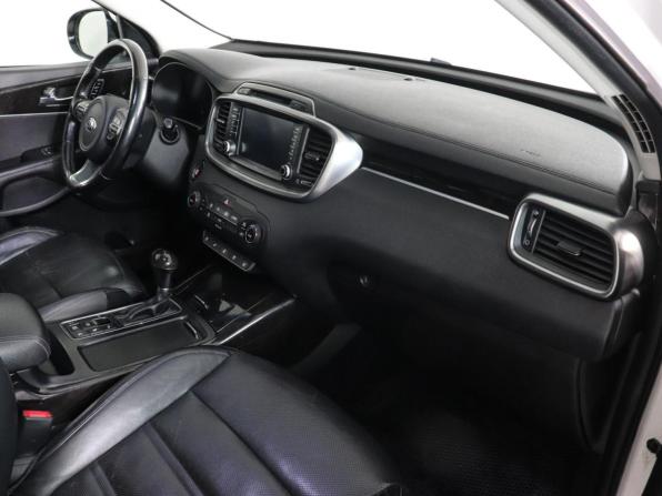 Kia Sorento III Prime с пробегом 2016 года, цена 1 890 000 рублей, 201586 км, внедорожник, Автокод Объявления