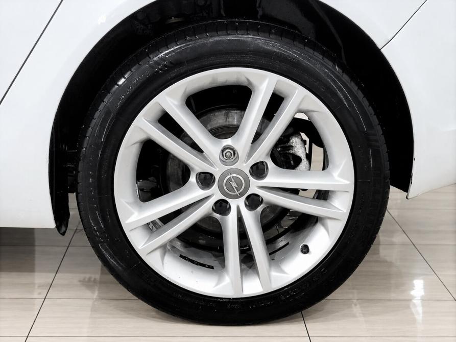Opel Insignia I Москва  - изображение 15