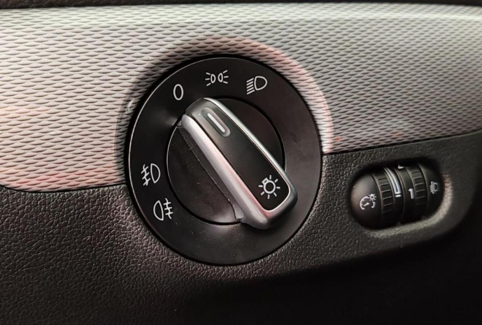 Volkswagen Jetta VI Рестайлинг Ярославль  - изображение 19