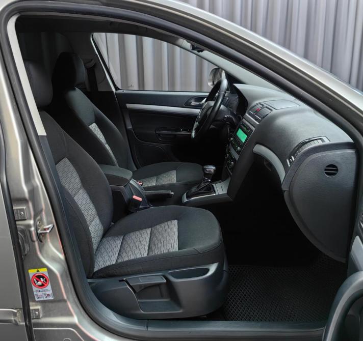 Skoda Octavia II (A5) Рестайлинг Москва  - изображение 8