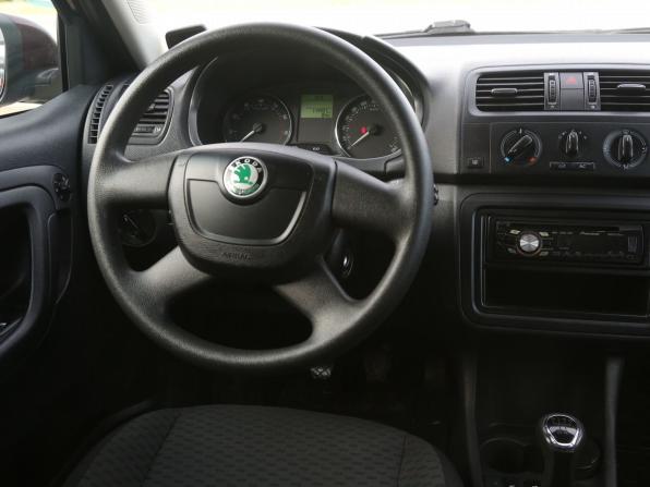 Skoda Fabia II Рестайлинг с пробегом 2011 года, цена 515 000 рублей, 115000 км, хэтчбек, Автокод Объявления