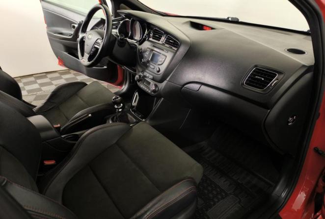 Kia Ceed GT I с пробегом 2014 года, цена 1 320 000 рублей, 136629 км, хэтчбек, Автокод Объявления