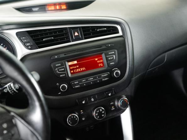 Kia Ceed II Рестайлинг с пробегом 2016 года, цена 1 144 000 рублей, 115567 км, хэтчбек, Автокод Объявления