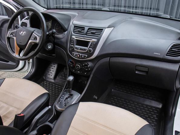 Hyundai Solaris I Рестайлинг с пробегом 2014 года, цена 998 000 рублей, 133347 км, седан, Автокод Объявления