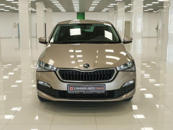 Skoda Rapid II с пробегом 2021 года, цена 1 364 000 рублей, 184276 км, лифтбек, Автокод Объявления