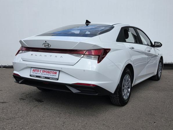 Hyundai Elantra VII (CN7) с пробегом 2022 года, цена 2 130 000 рублей, 64001 км, седан, Автокод Объявления