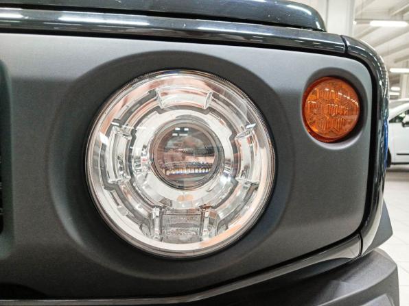 Suzuki Jimny IV с пробегом 2020 года, цена 2 690 000 рублей, 66500 км, внедорожник, Автокод Объявления