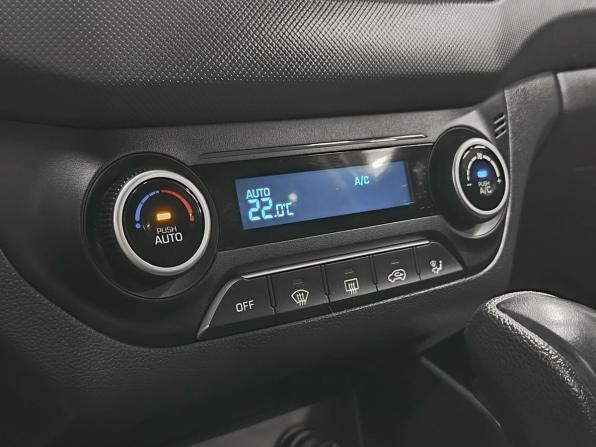 Hyundai Creta I Рестайлинг с пробегом 2021 года, цена 1 936 600 рублей, 72657 км, внедорожник, Автокод Объявления