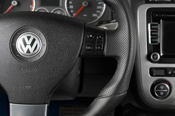 Volkswagen Scirocco III с пробегом 2009 года, цена 939 000 рублей, 199000 км, хэтчбек, Автокод Объявления